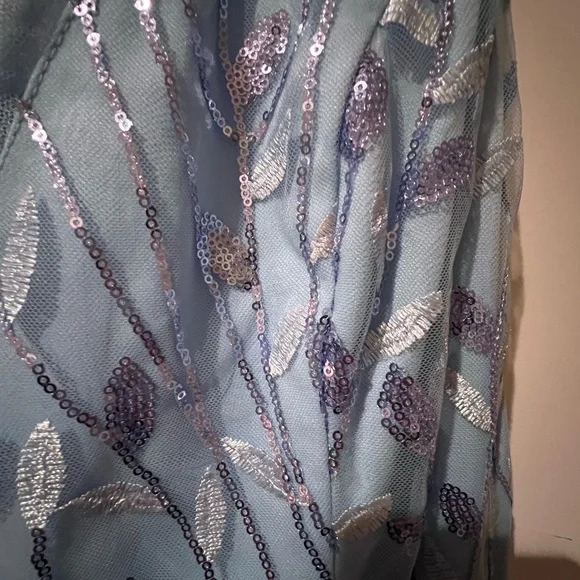 Ever Pretty Light Blue Maxi Dress with Leaf Details - Picture 4 of 4